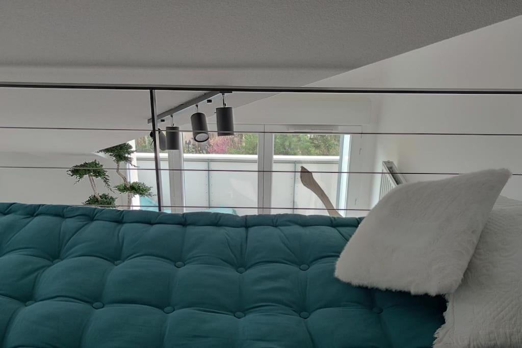 Appart & Fleurinoise Balcon Ascenseur Climatisation Fleurieux-sur-l'Arbresle Екстер'єр фото